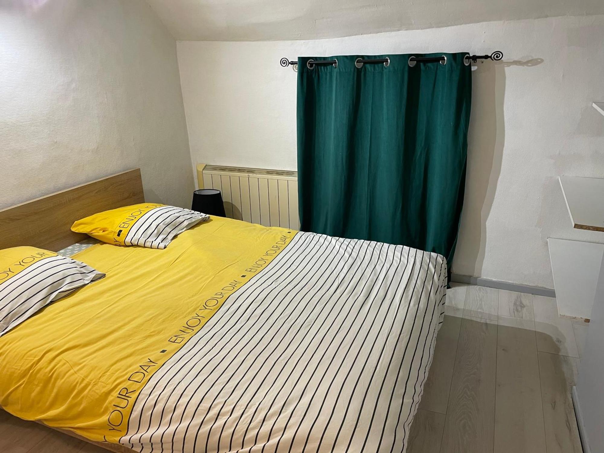 Ferienwohnung Pont De Gien Exterior foto